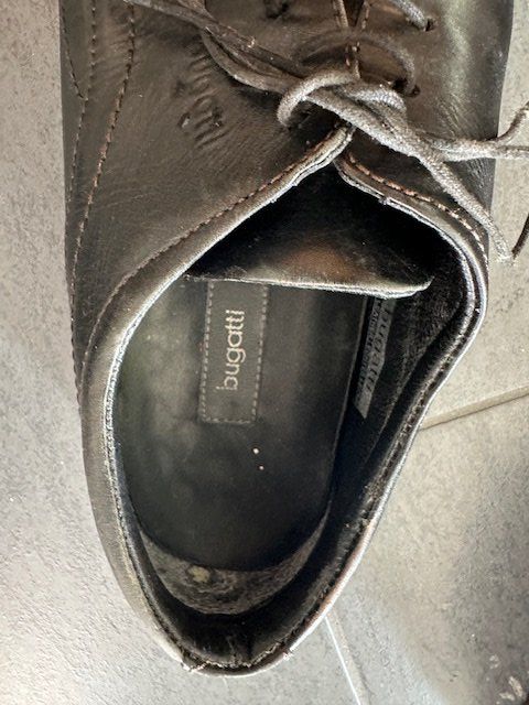 Bugatti Scarpe da uomo: Bugatti Herren Schuhe, Schwarz, Grösse 42 – Usato da Feldbach venduto da CDF10 2
