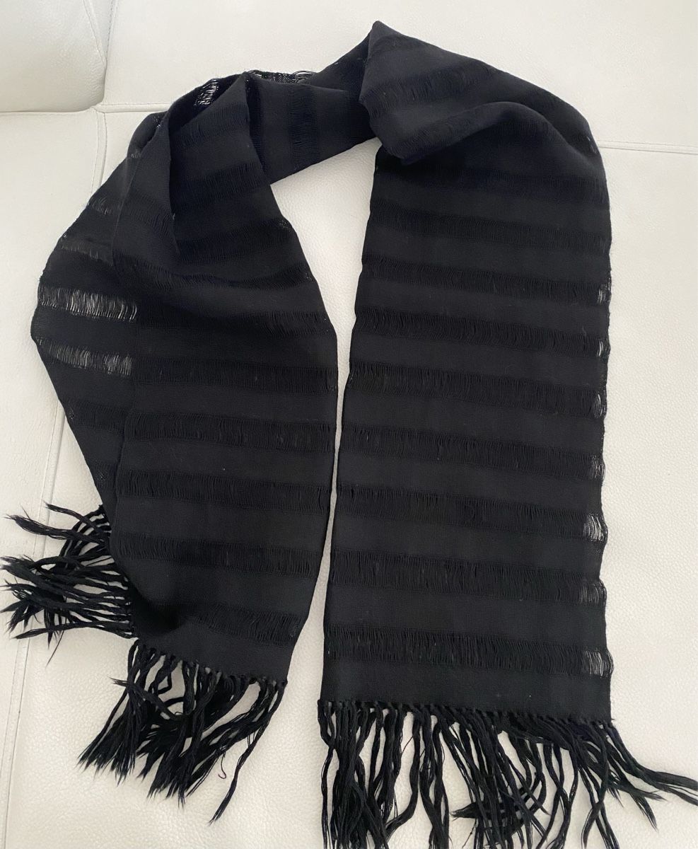 Foulard & Sciarpe: Wolle Schal 🌸 – Usato da Opfikon venduto da Luis144 1