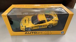 Corvette C5-R Le Mans 2001 AutoArt 1:18 Sammlermodell