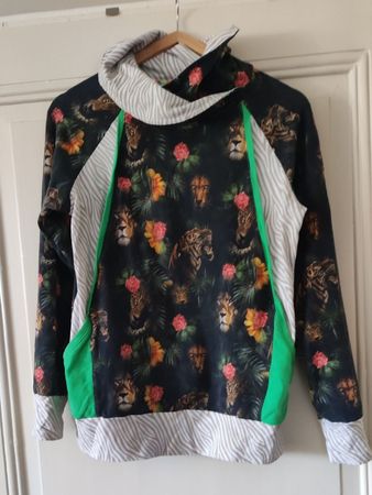 Sweat d’allaitement artisanal -Taille M  Très confortable