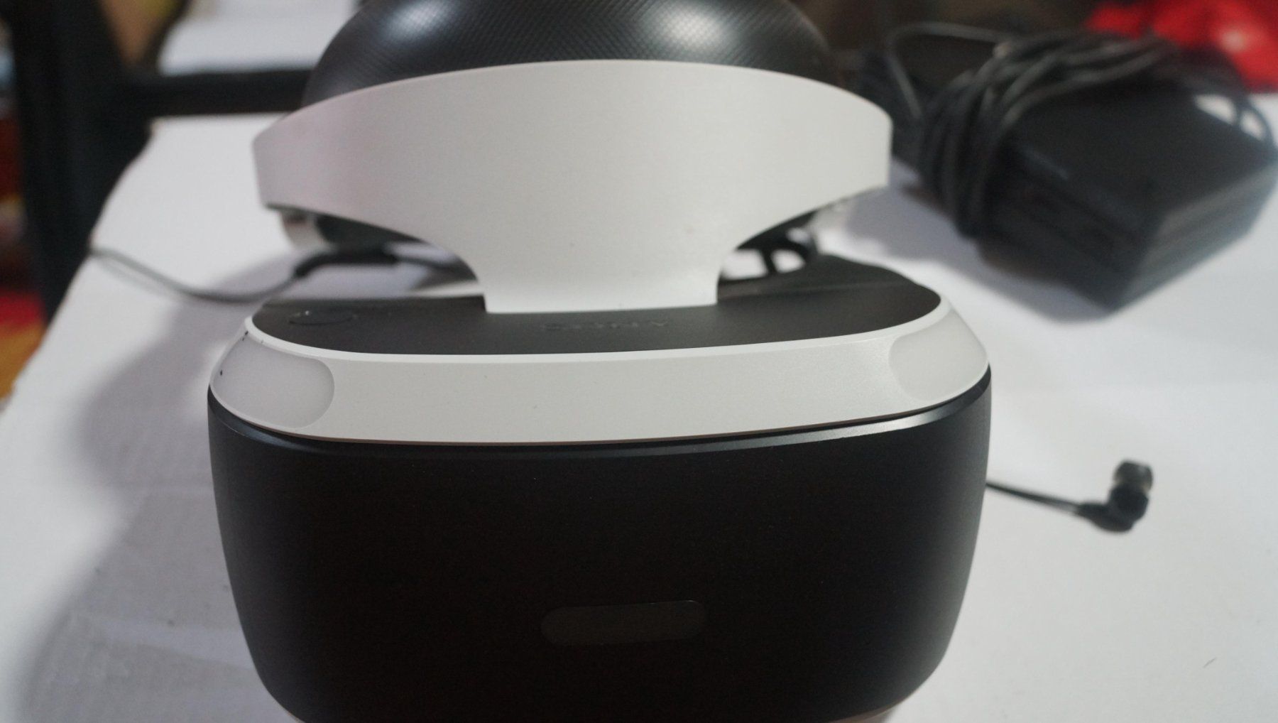 Sony Konsolen: ps4  Konsole mit zubehör – Gebraucht aus Zuben von Rex4 5