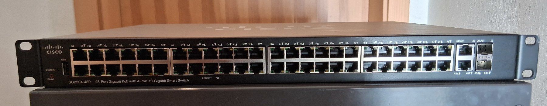 Cisco Hubs & Switches: Switch 10 Gbit/s – D'occasion à innertkirchen par gold242