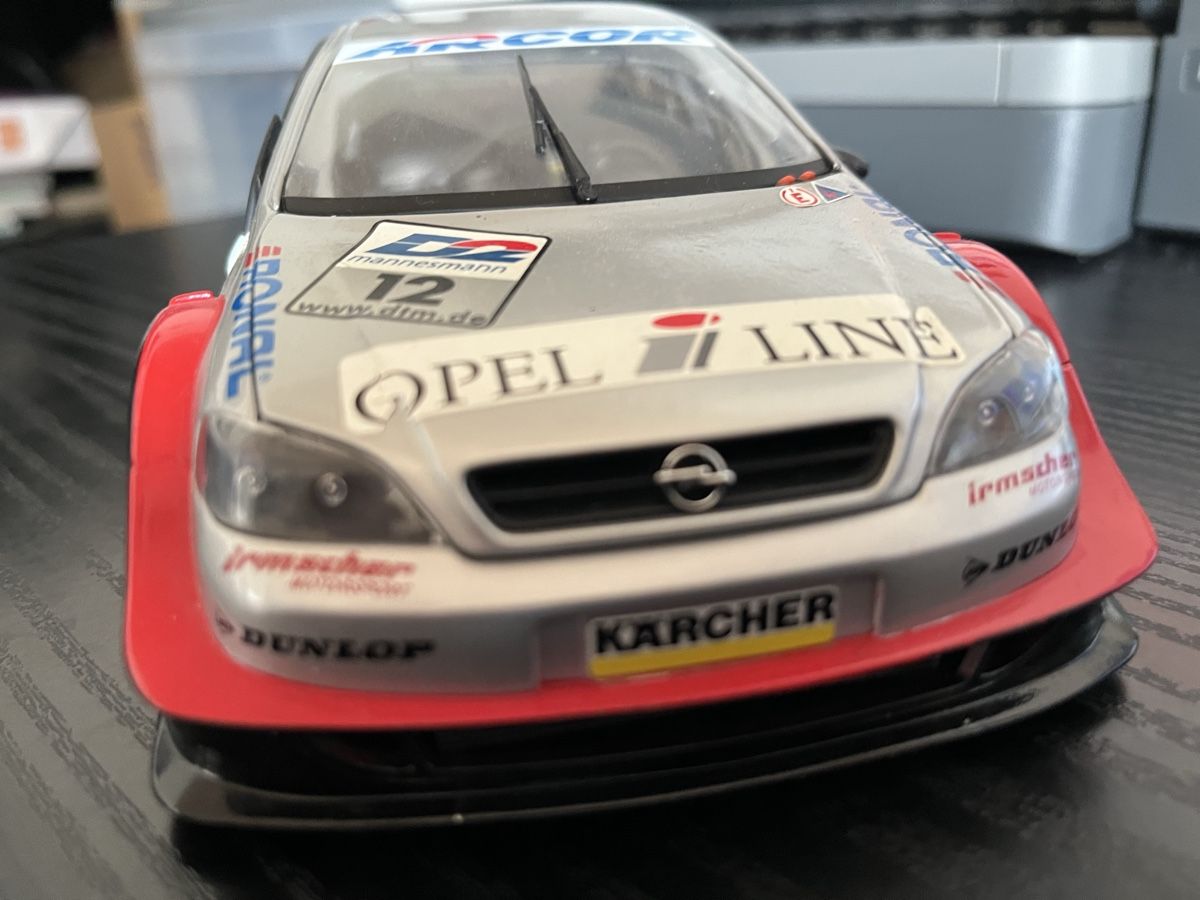 Opel Modellini d'auto: Opel Astra V8.  1:18 – Usato da Rümlang venduto da Papamoll4 4