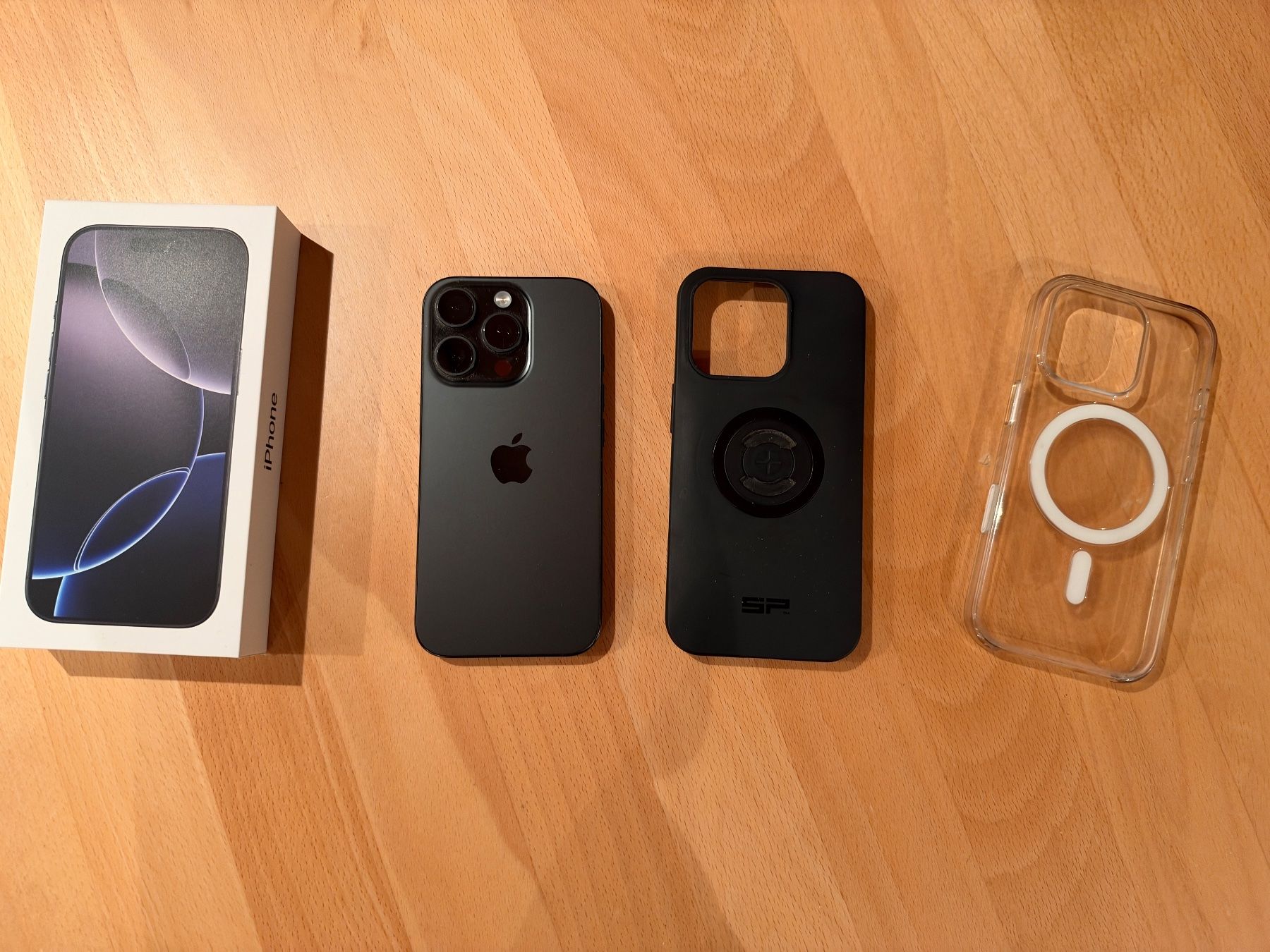 Apple Telefoni cellulari / Smartphones: IPhone 16 Pro 128GB ab 1.-! – Usato da Weinfelden venduto da Mahu6 1
