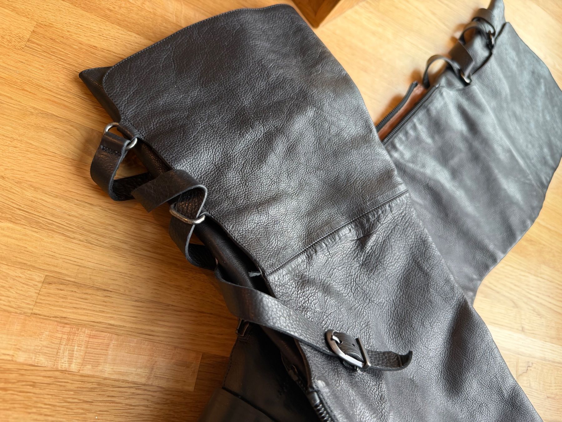 Sartore Chaussures femmes: Sartore 38 overknee – D'occasion à Dübendorf par gas_2wcn 4