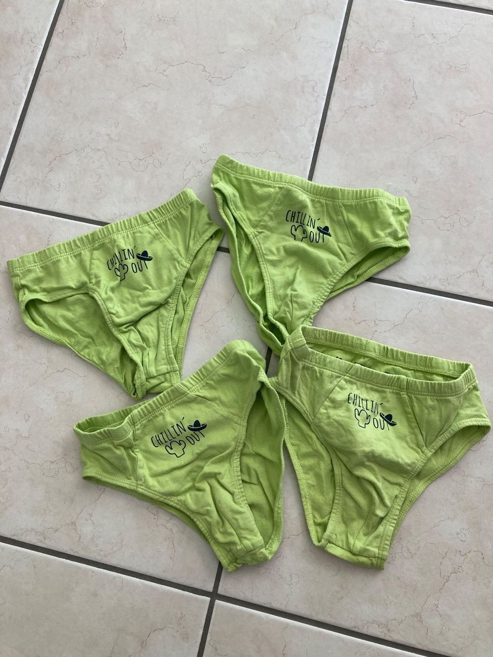 Biancheria intima: 4 paar Unterhosen grösse 110/116 – Usato da Zimmerwald venduto da wuff81