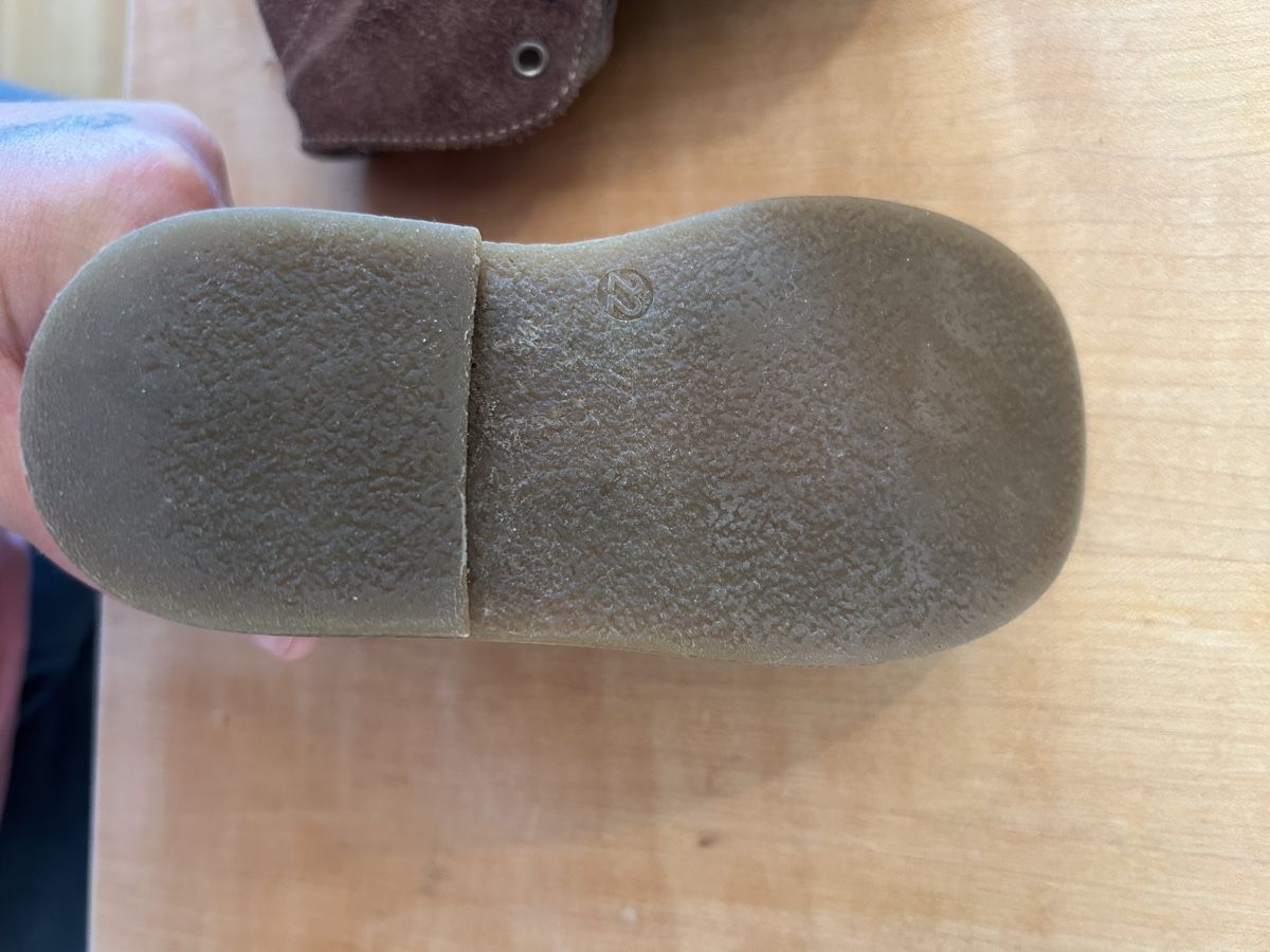 Scarpe per ragazzi: Wildlederschuhe Gr. 21 – Usato da Basel venduto da enfantdor 2