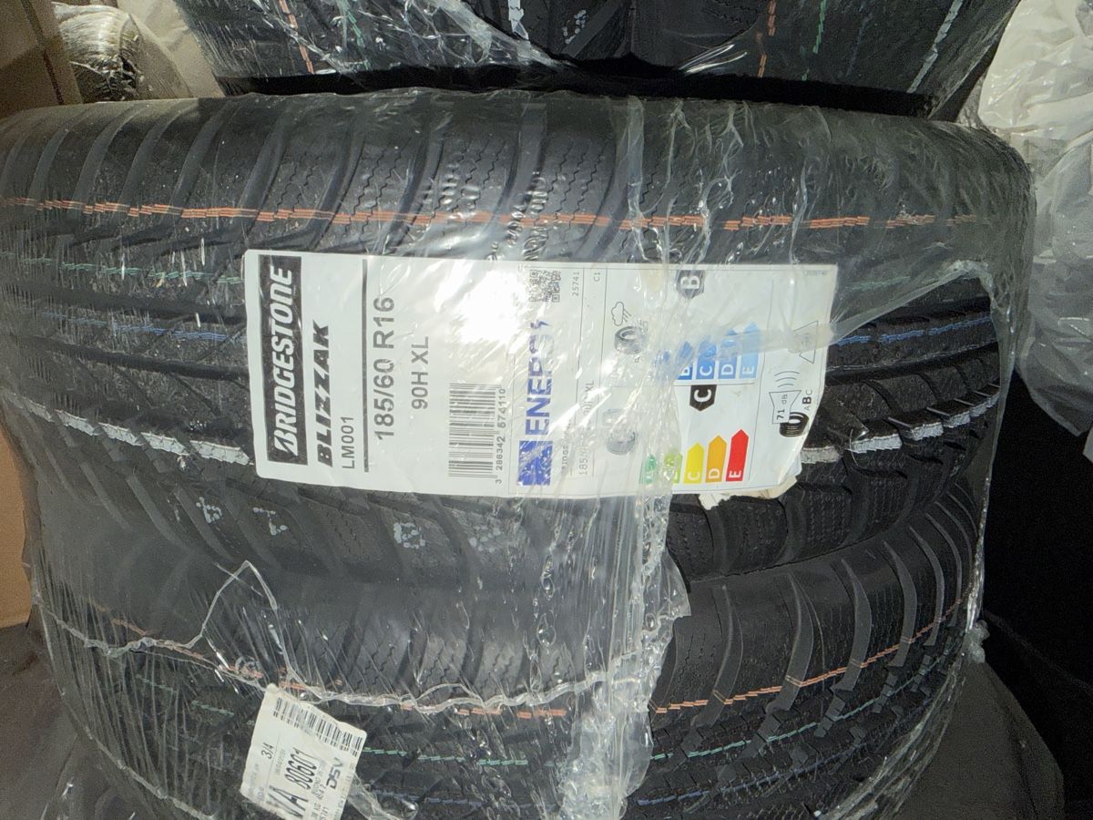 Pneumatici & Ruote complete: Bridgestone 16 Zoll – Usato da Lachen SZ venduto da mima41 3