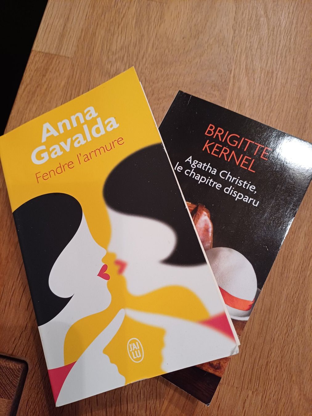Bücher: 2 livres de poche – Gebraucht aus Porrentruy von Piquetix