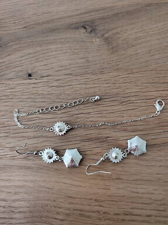 Altri gioielli: Modeschmuck Set  – Usato da Aarburg venduto da Noemi.H 1