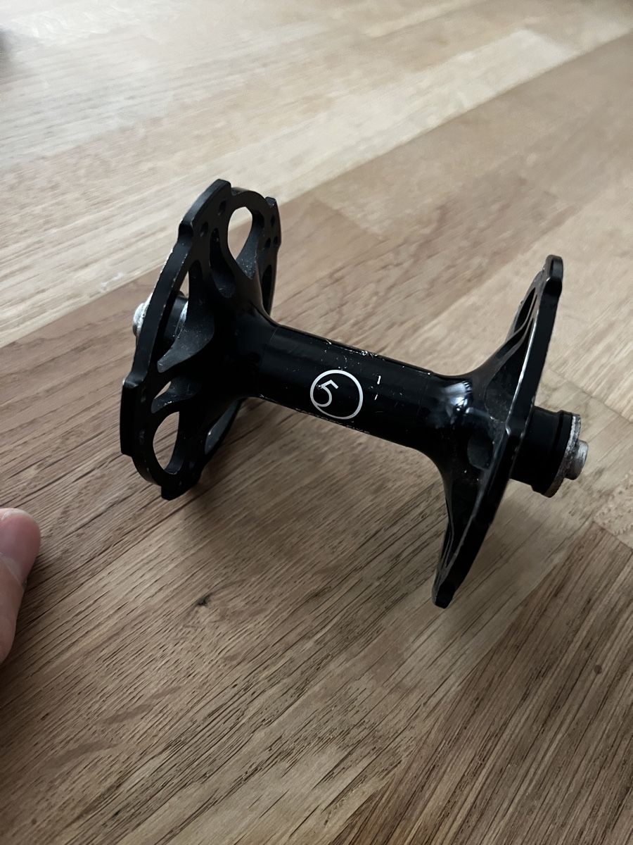 Pezzi di ricambio: Factory 5 Pista Front Hub – Usato da Zürich venduto da SeeJayS 1