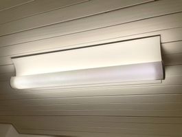 Deckenlampe weiss, Metall, guter Zustand 125 cm