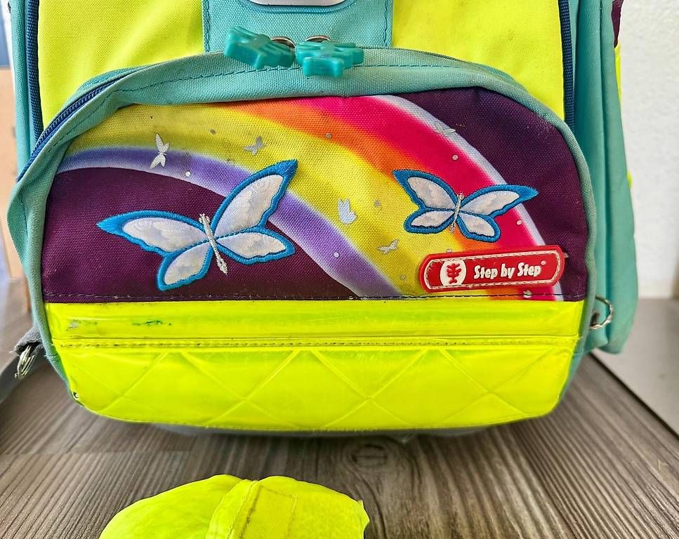 Step by Step Sacs à dos: Schulrucksack STEP BY STEP inkl. Regenhülle – D'occasion à Ersigen par Resuss 1