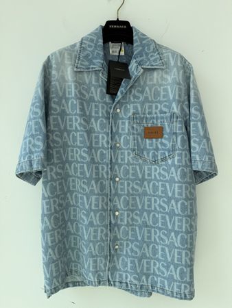 Bellissima camicia in Denim con logo Versace