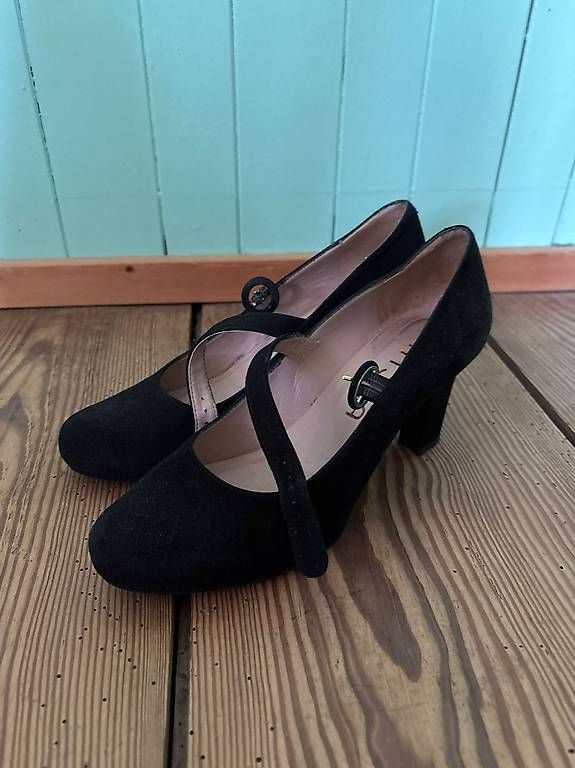 Unisa Scarpe da donna: Damenschuhe Grösse 39 – Usato da Zürich venduto da rom_5vdf