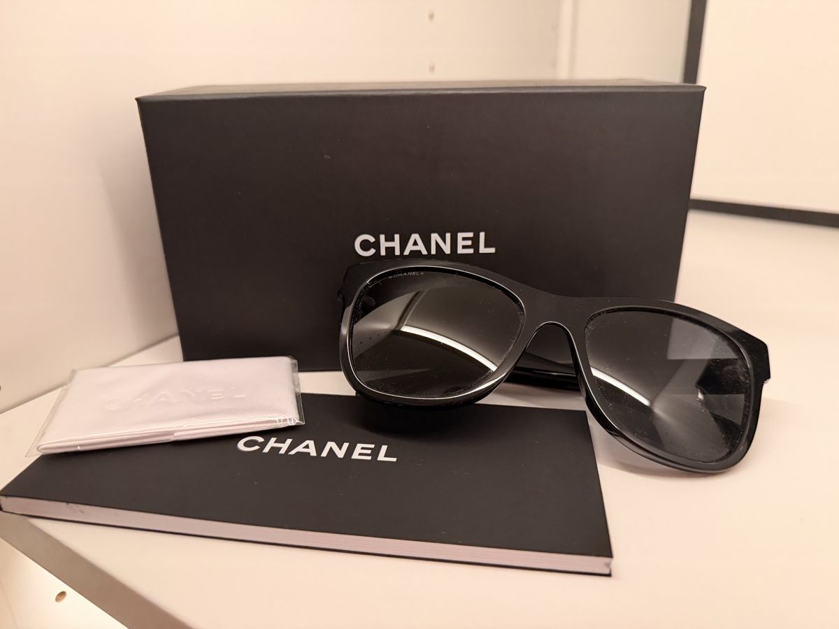 Chanel Occhiali & Lenti: Chanel Sonnenbrille – Usato da Niederwangen BE venduto da Bluelike