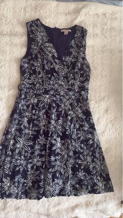Damen Kleid marineblau mit Muster neuwertiger Zustand