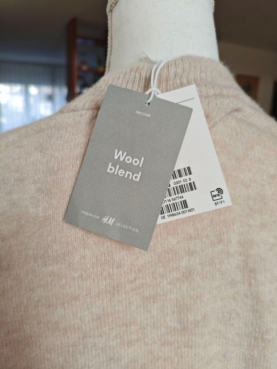 H&M Maglioni & Felpe: DAMEN WOLLE PULLOVER  GR.S H&M, HELL BEIGE, NEU – Nuovo e nell'imballaggio originale da Weiningen ZH venduto da actera 9