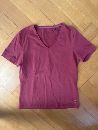 T-Shirt Grösse 40 weinrot V-Ausschnitt 
