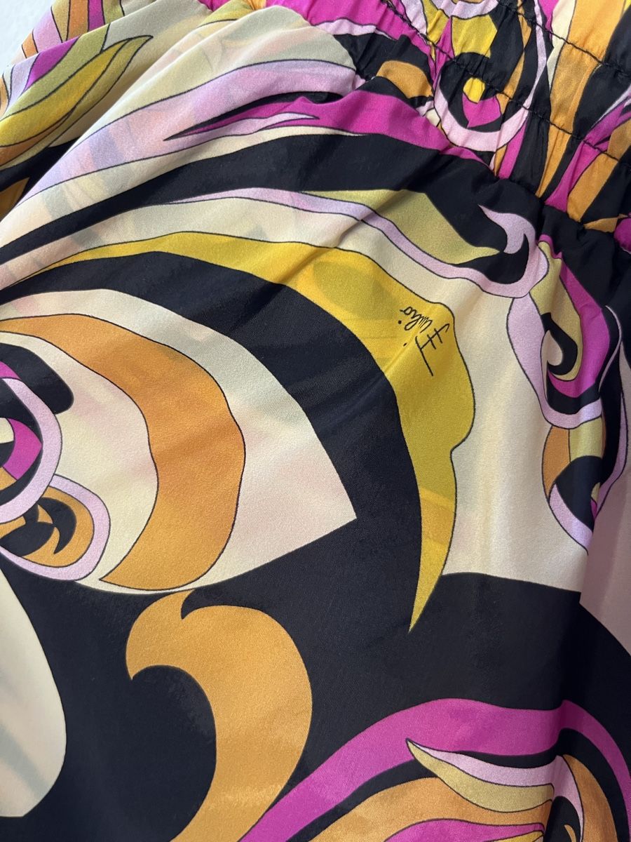 Emilio Pucci Hosen: Emilio Pucci shorts – Neu (gemäss Beschreibung) aus Zürich von han_8pzj 4