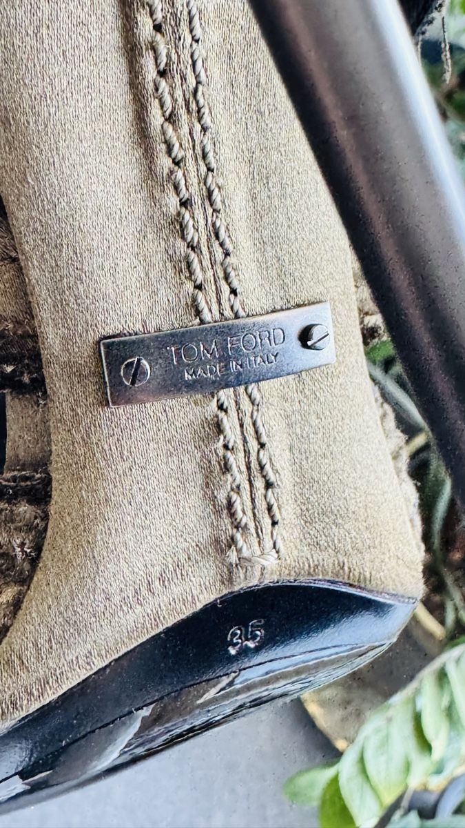 Tom Ford Damenschuhe: Tom Ford – Gebraucht aus Mörigen von TimelessFinds 2