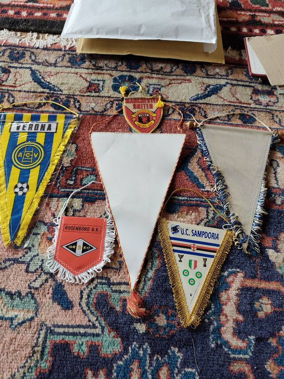 Fanion AEPB La Roche Sur Yon - Football Club - Vintage Avant 2000 - Multicolore - Occasion