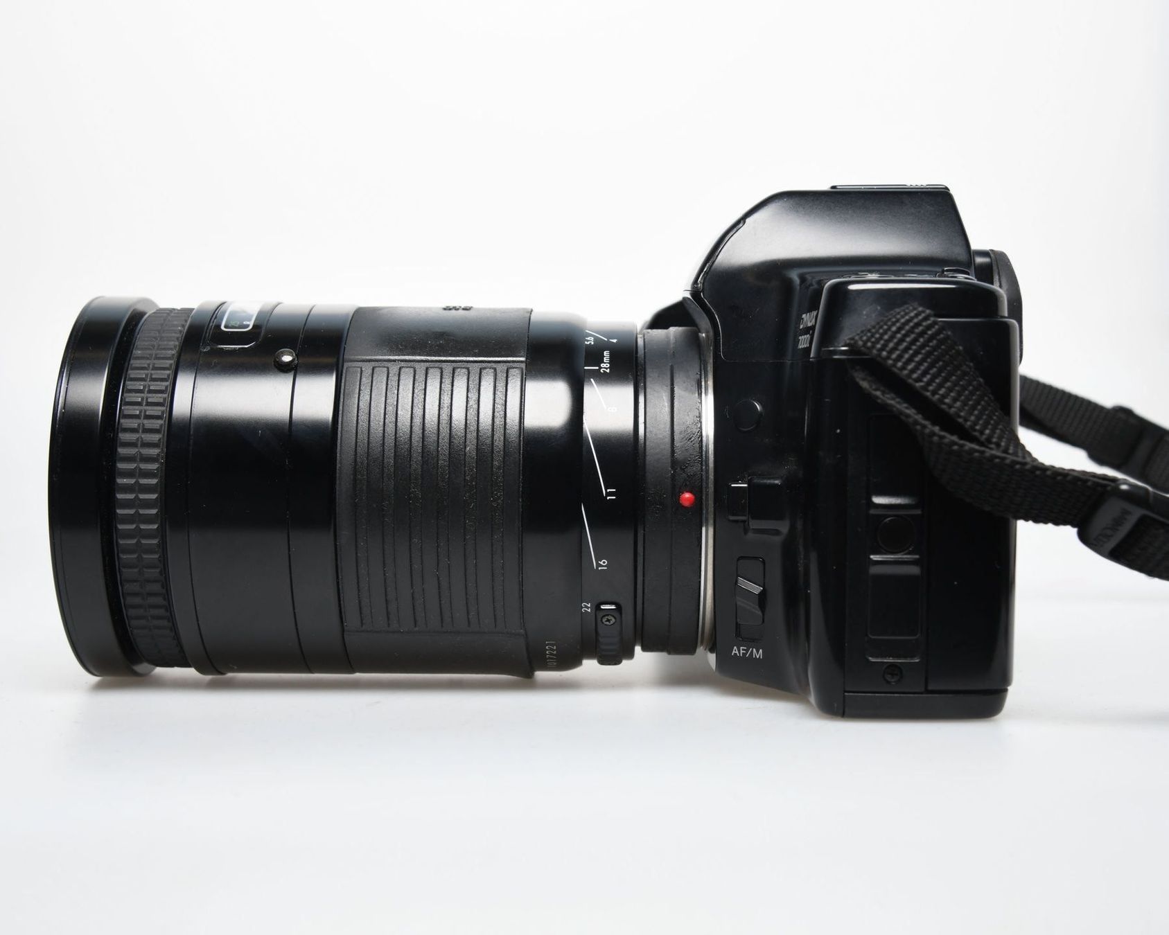 Fotocamera: Minolta X7000i Dynax + 28-200mm Sigma – Usato da Bellinzona venduto da CarpiFotoSA 3