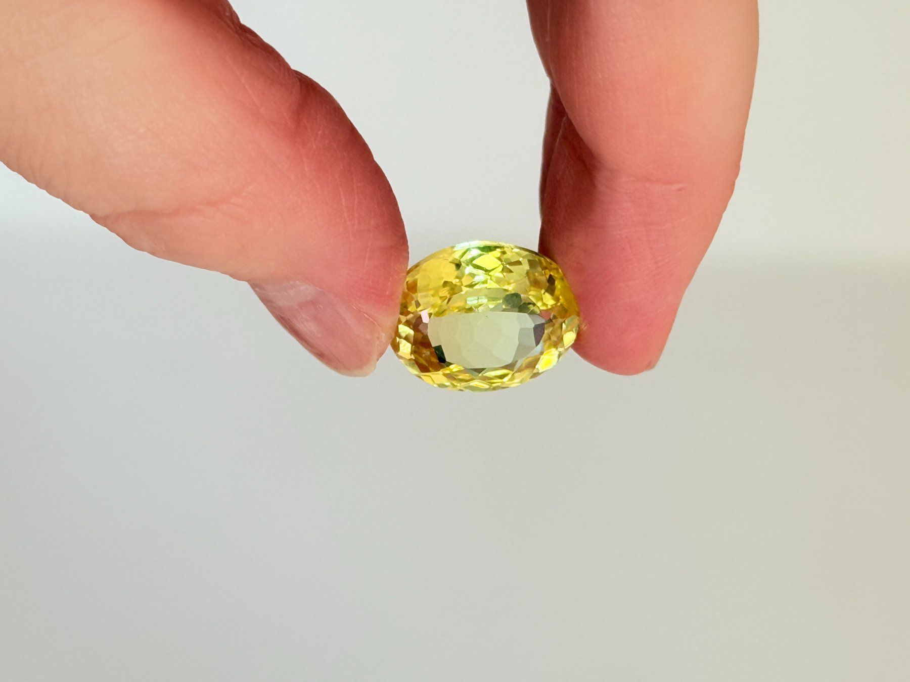 Minerali & Pietre curative: Certified 15.85 Ct – Nuovo e nell'imballaggio originale da Genève venduto da AWWA 6
