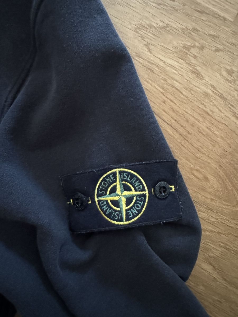 Stone Island Lotti di vestiti: Stone Island Trainingsanzug – Usato da Eiken venduto da dav_gc29 1