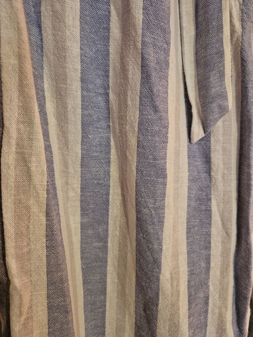 Only Pantaloni: Weite Hose mit Streifen – Usato da Hüttlingen venduto da Thurgi85 1