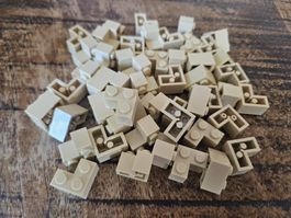 lego 2357 lot de 50 pièces Tan Brick 2 x 2 Corner