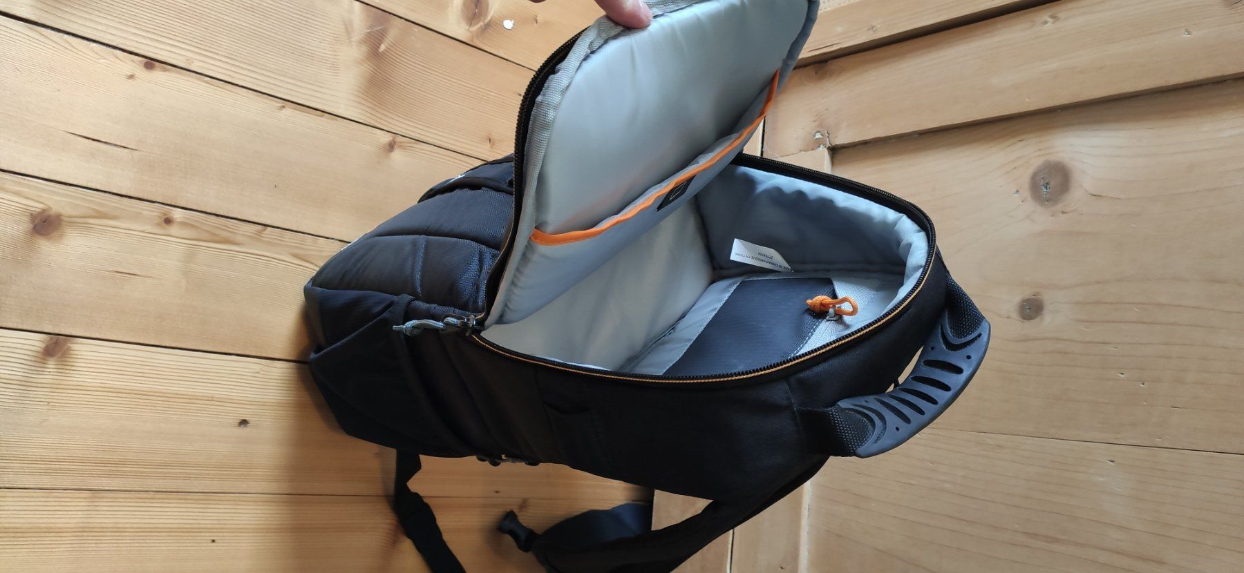Lowepro Zaini: Lowepro Slingshot Edge 250AW – Usato da Herisau venduto da pika01 1