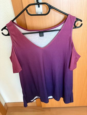 Verschiedene Tops