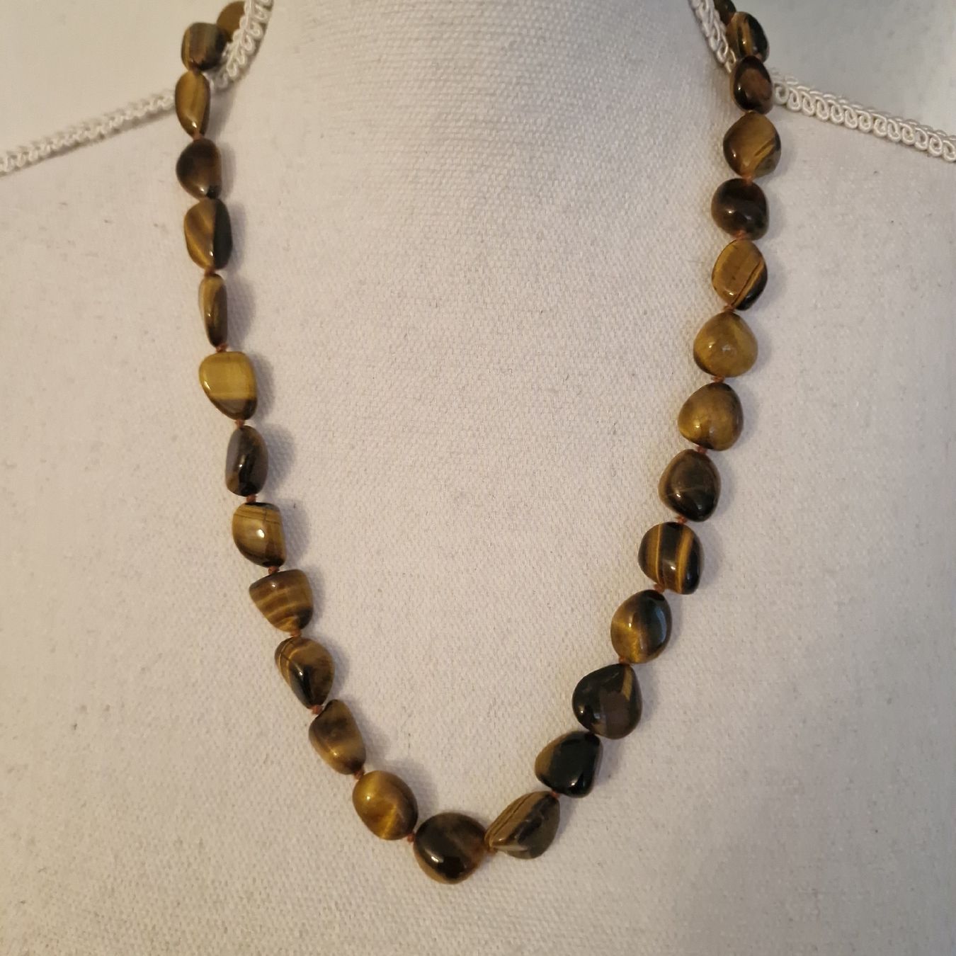 Colliers: Tiger Augen Kette – D'occasion à St. Gallen par mania03