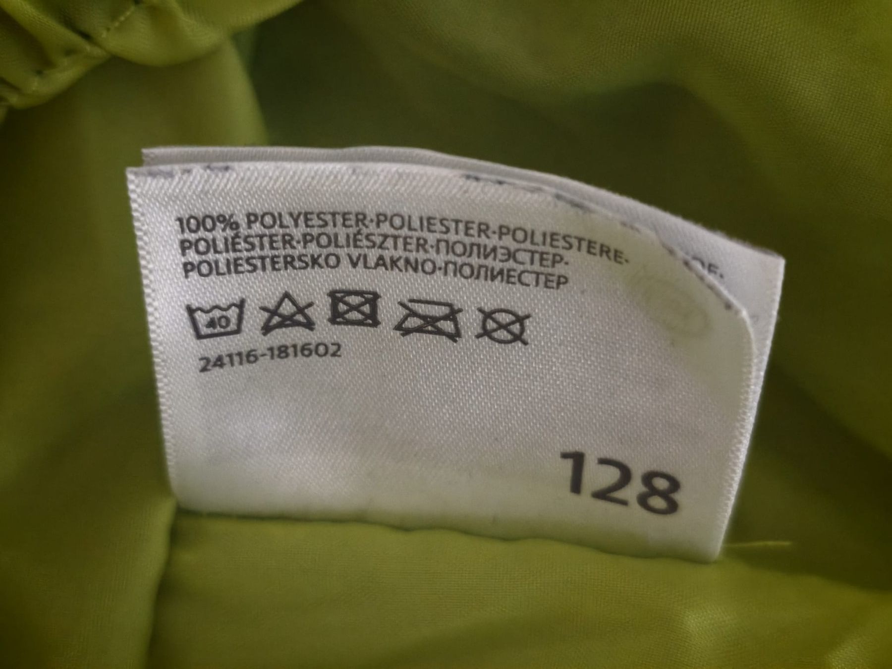 C&A Giacche & Cappotti: Jungen Winterjacke C&A blau Gr 128 – Nuovo (secondo la descrizione) da Münchenstein venduto da sterni_0813 5