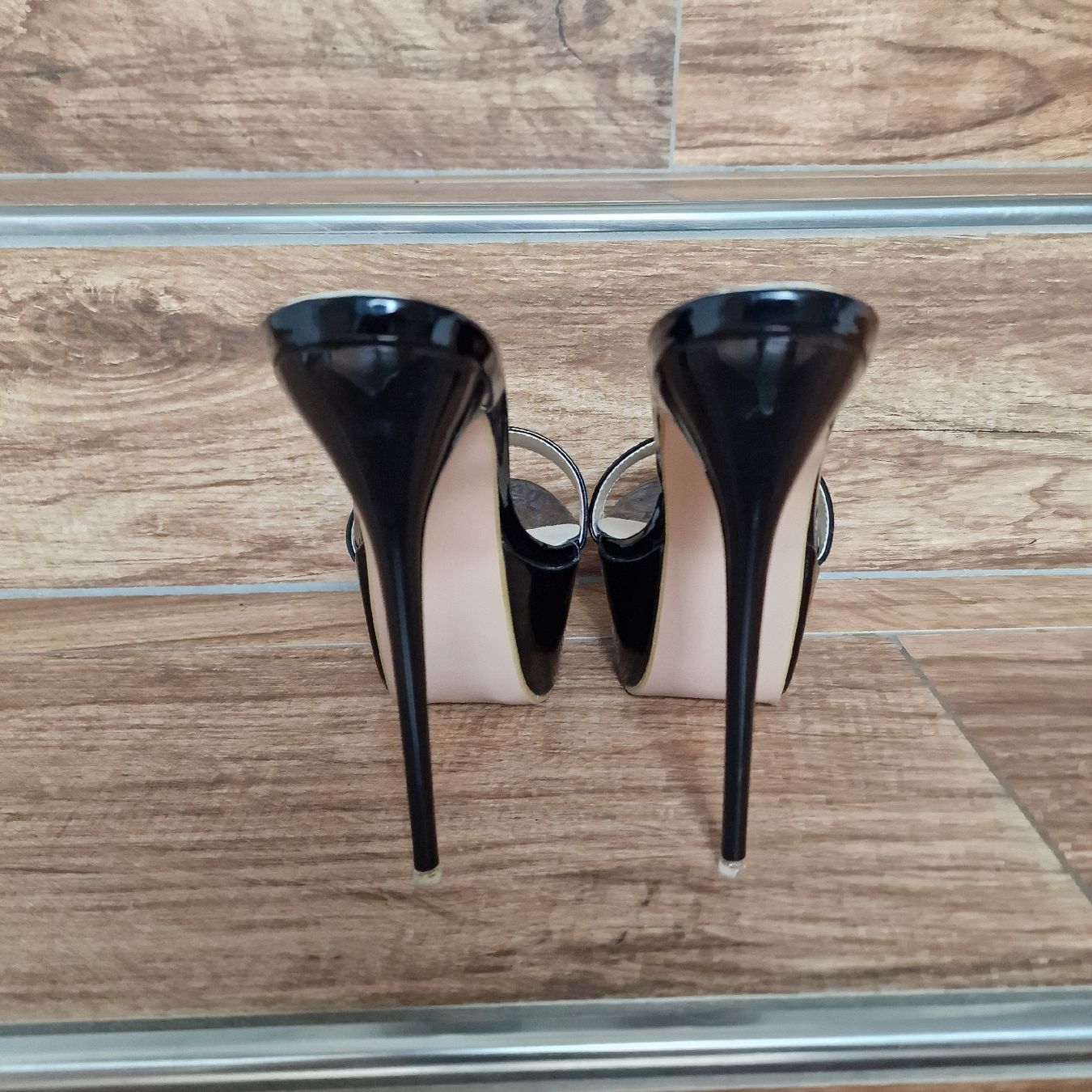 Damenschuhe: Kiara Shoes – Neu (gemäss Beschreibung) aus Kirchleerau von  2