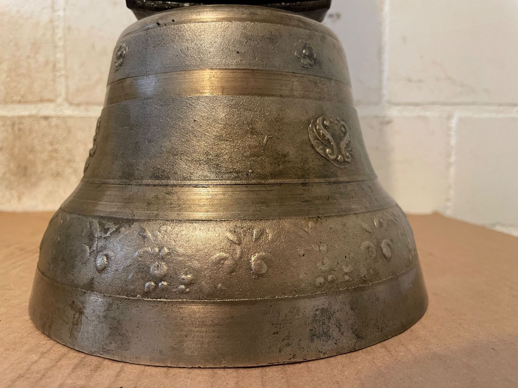 Cloches & sonnailles: Alte Glocke ab 1.00 Fr. – D'occasion à Birrhard par magisto52 4