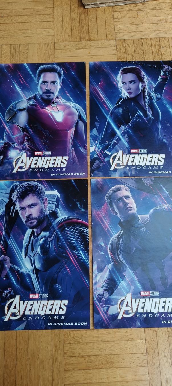Foto & Immagini: Avengers Endgame official movie poster – Usato da Arzier-Le Muids venduto da Wondertomate 1