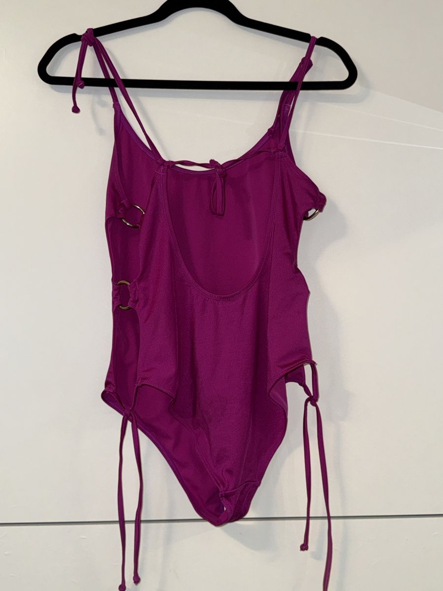 Badekleider & Bikinis: VIOLETTER BADEANZUG MIT RINGEN – Gebraucht aus Schlieren von kle_dis 1