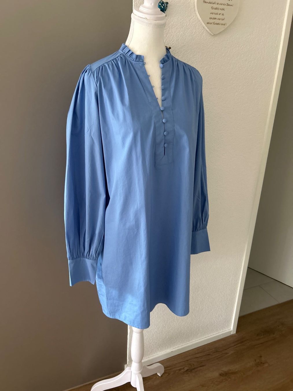H&M Vestiti: Langarm Blusenkleid hellblau von H&M – Nuovo (secondo la descrizione) da Brunnen venduto da Nala2929 1