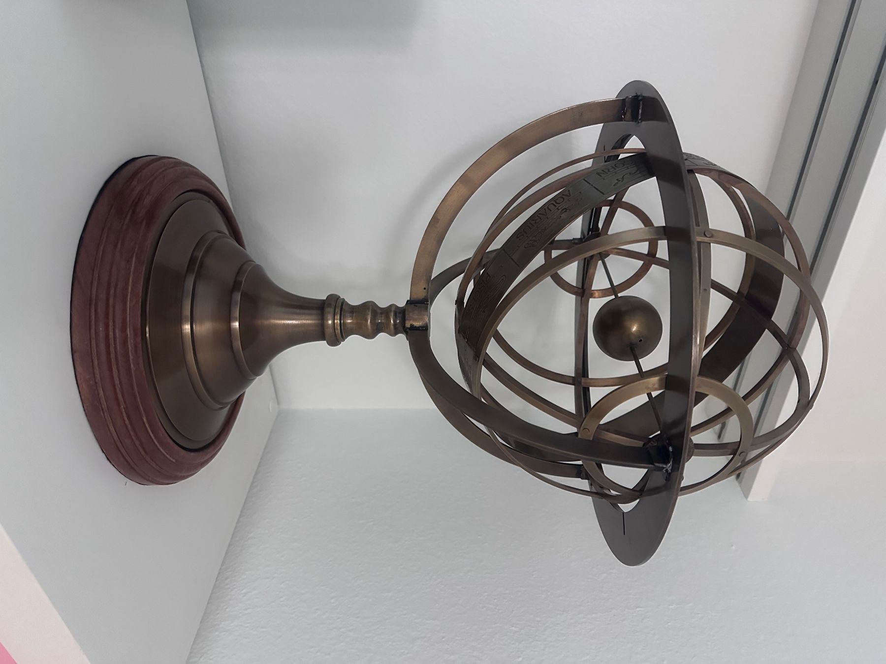 Tutte le decorazioni: Antike Armillarsphäre aus Messing – Usato da Stans venduto da mel_m8xv