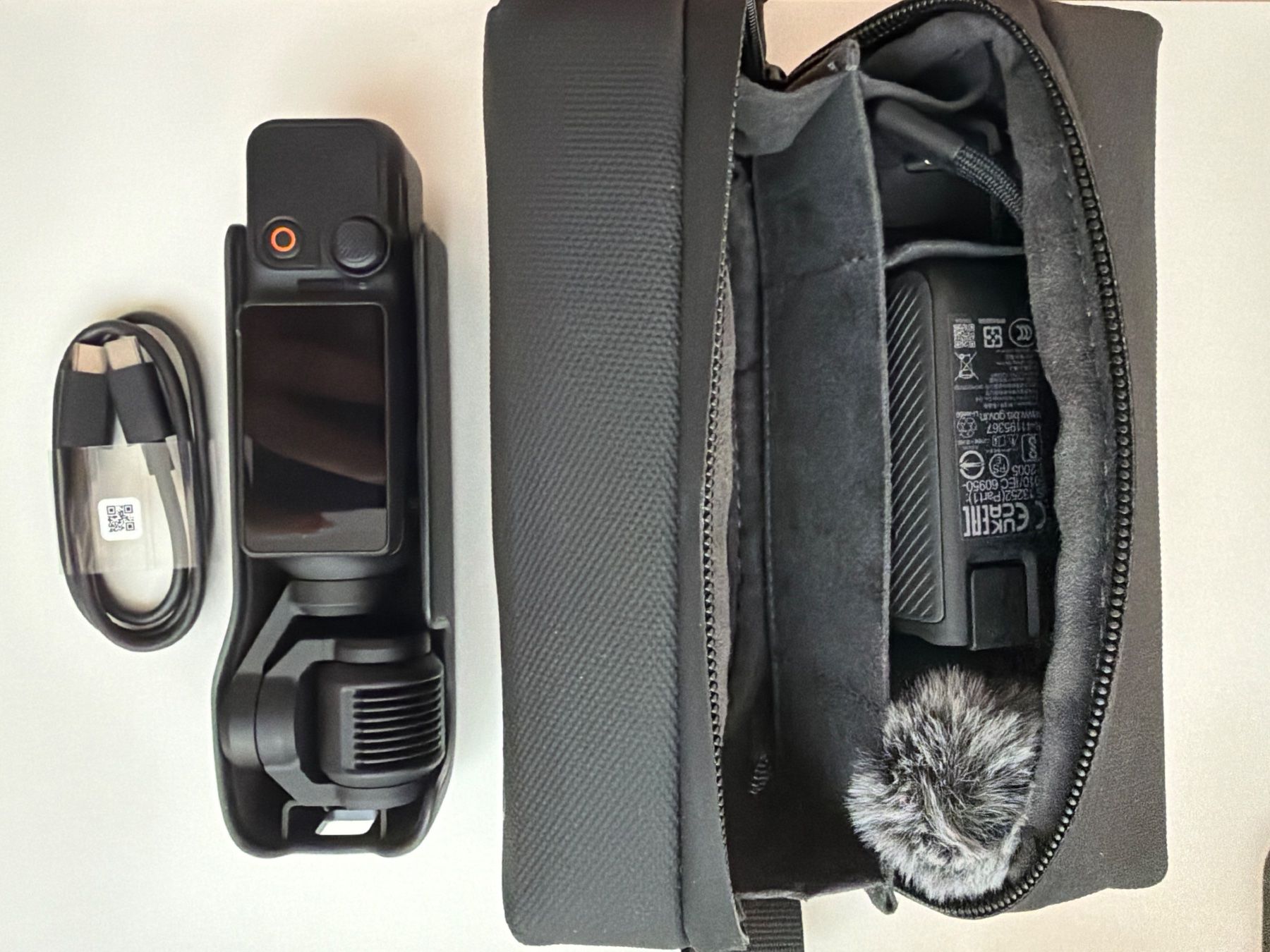DJI Action Cam: DJI Osmo Pocket 3 Creator Combo – Neuf (Voir description) à Samstagern par roz_wsc2 5