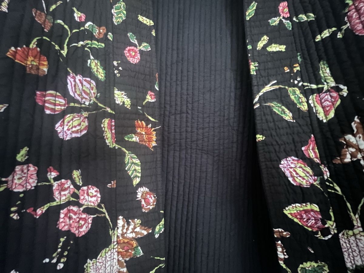 Giacche: Wendbare Jacke schwarz/🌺 – Nuovo (secondo la descrizione) da Bern venduto da Romel 1