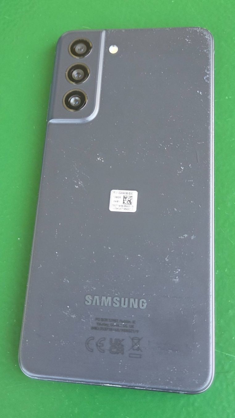 Samsung Telefoni cellulari / Smartphones: Samsung Galaxy S21 FE 5G EU – Usato da Galgenen venduto da Banibanani 1