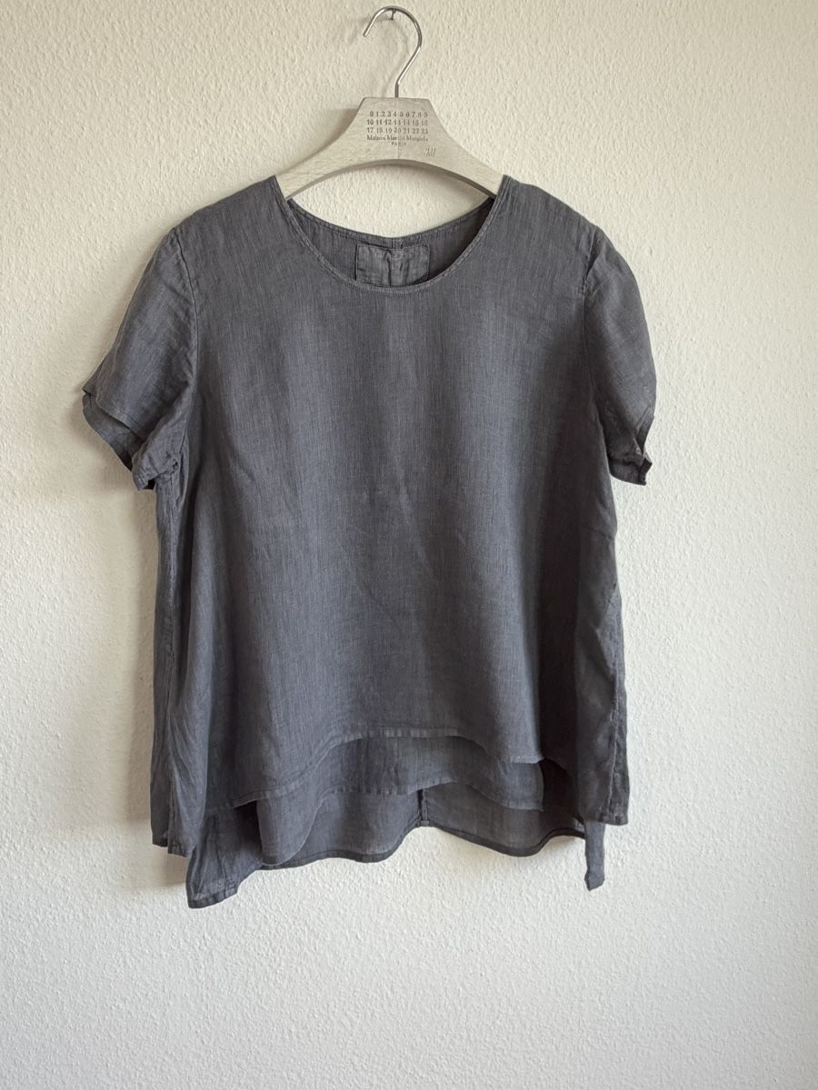 Grizas T-shirt: T-shirt en lin de GRIZAS – Usato da Cressier FR venduto da Kvito4ka 1