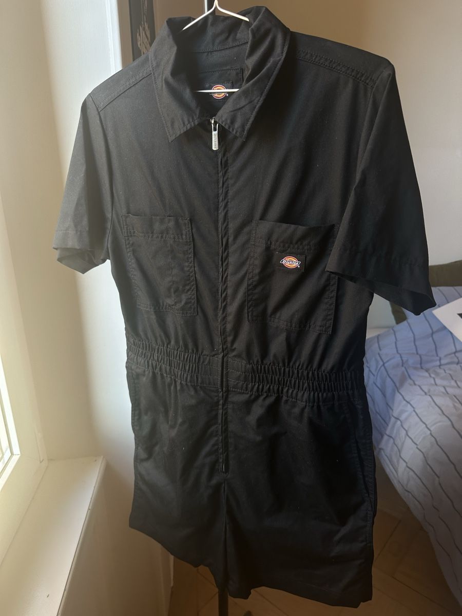 Tute: DICKIES combi-short noire Taille M – Usato da Neuchâtel venduto da mar_gx8w
