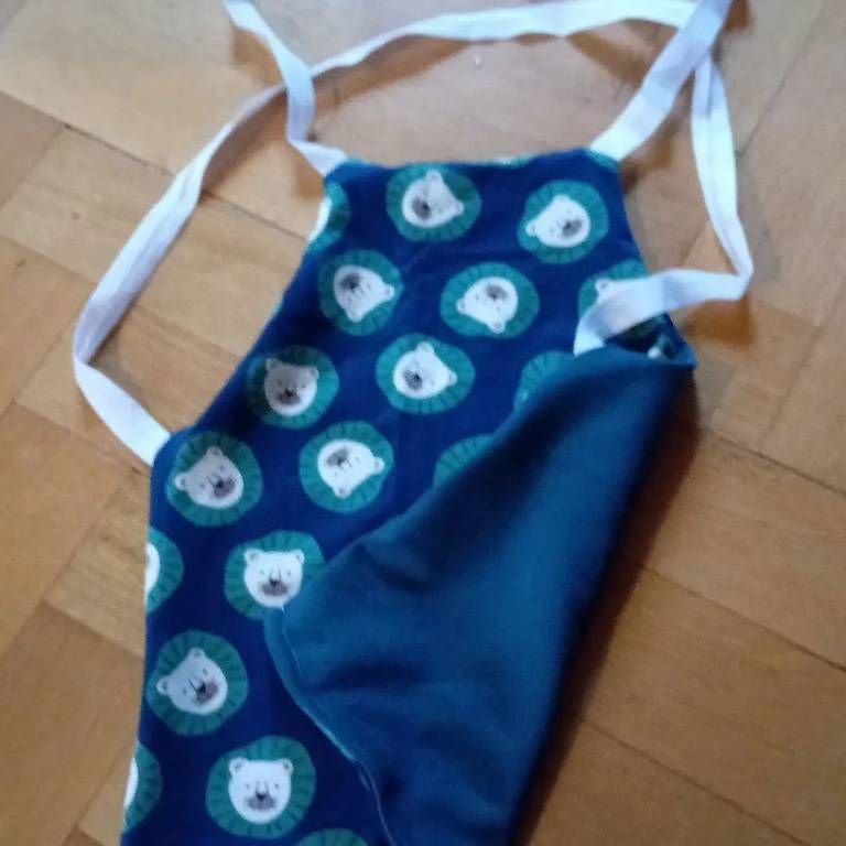 Grembiuli: Kinderschürze  – Usato da Belp venduto da noe_7x8b 4