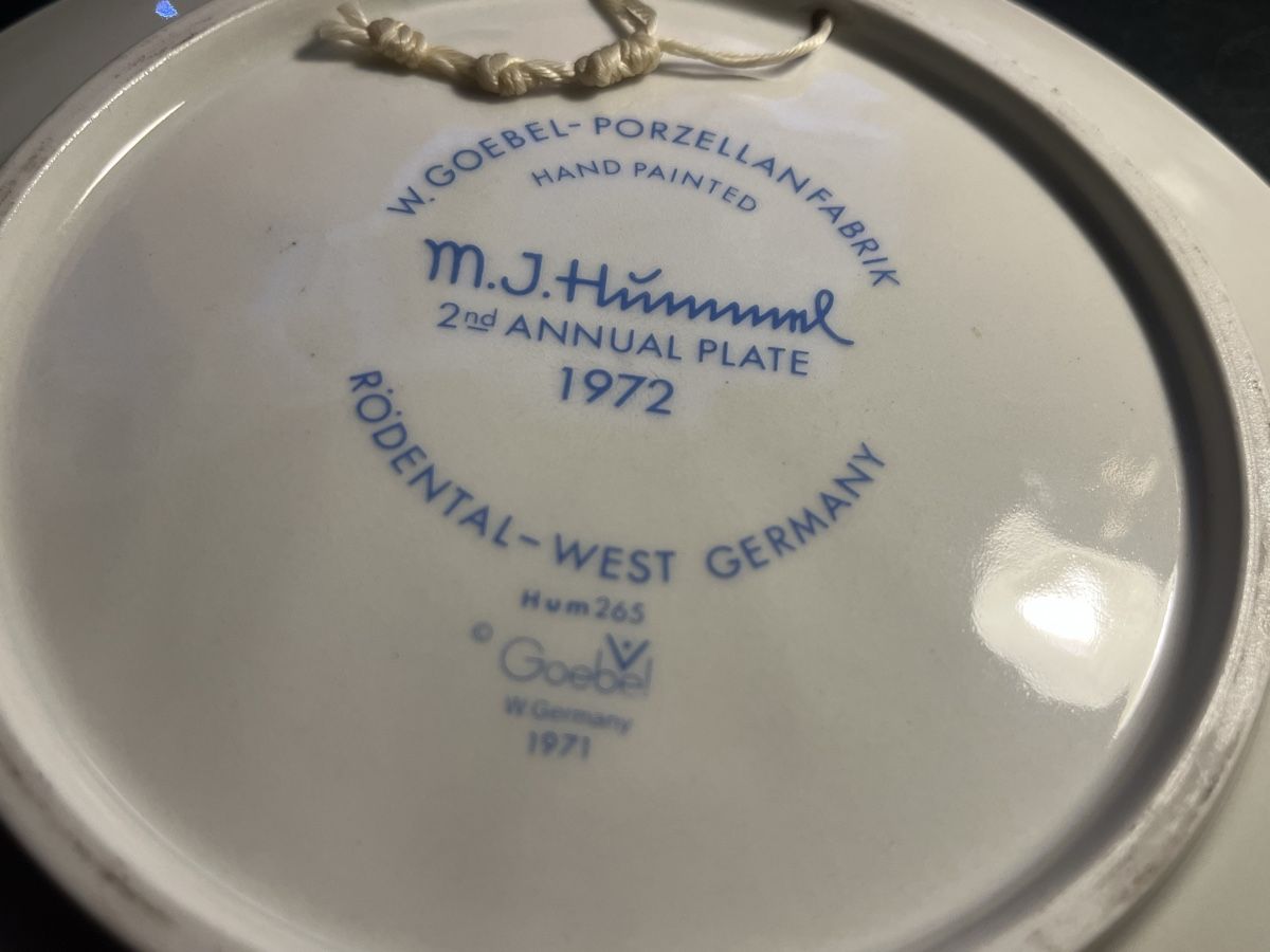 Piatti: M.J.Hummel Teller 1972 Goebel – Usato da Wiesenberg venduto da swissantik 7