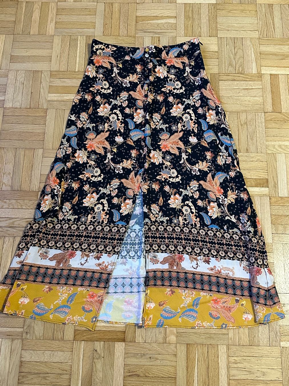 Luisa Cerano Röcke: Desigual Midi Rock – Neu (gemäss Beschreibung) aus Zürich von ong8 5