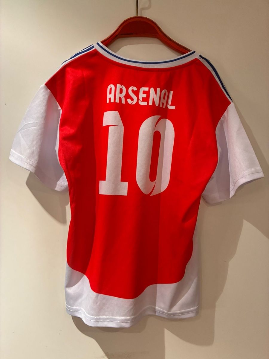 Scarpe, pantaloni & magliette da ginnastica: Fussballshirt Gr. 128 – Usato da Richterswil venduto da duffi326464